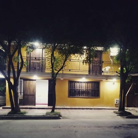 Hotel Victoria Queen Вилявеха Екстериор снимка